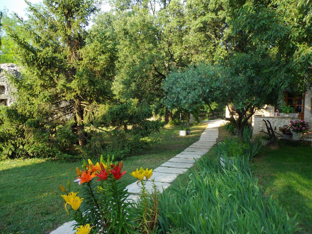 La Magnanerie D'Hotes ,Le Jardin Secret Sauve Exterior foto